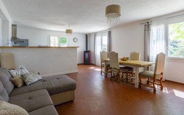 Property slide 14