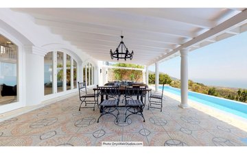 Property slide 17
