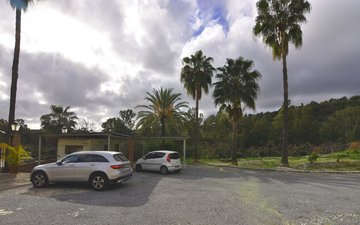 Property slide 16