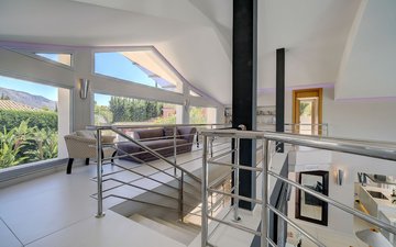 Property slide 18