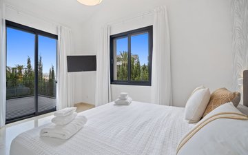 Property slide 15