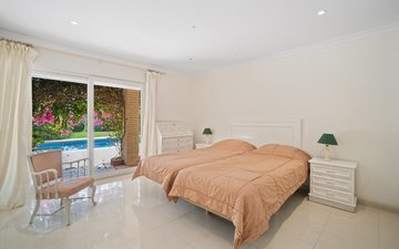 Property slide 15