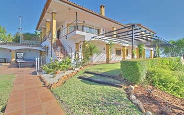 Property slide 4