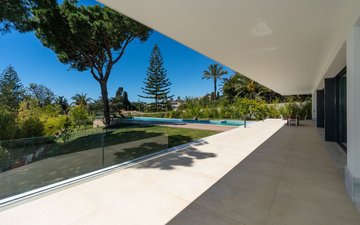 Property slide 16