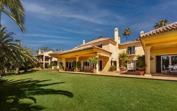 Property slide 17