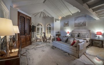 Property slide 10