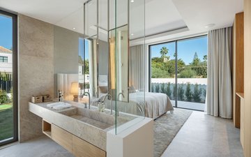 Property slide 10
