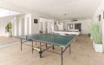 Property slide 19