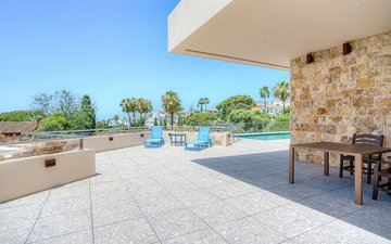 Property slide 20