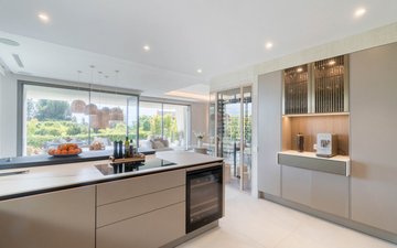 Property slide 16