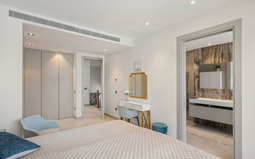 Property slide 18