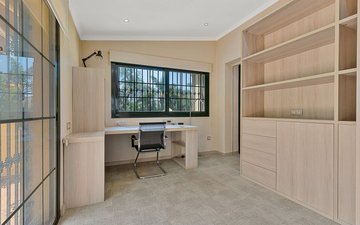 Property slide 10