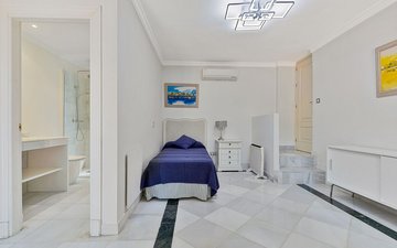Property slide 17