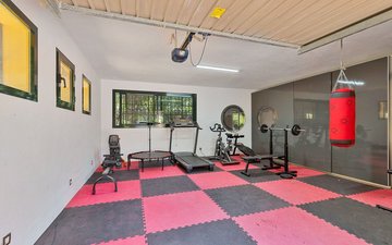 Property slide 19