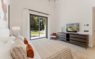 Property slide 14