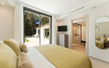 Property slide 18