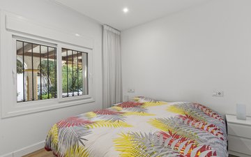 Property slide 20