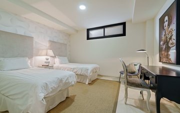 Property slide 20