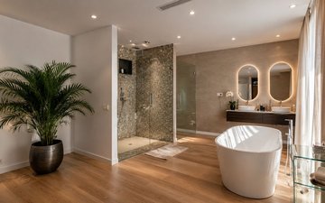 Property slide 18