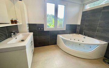 Property slide 15