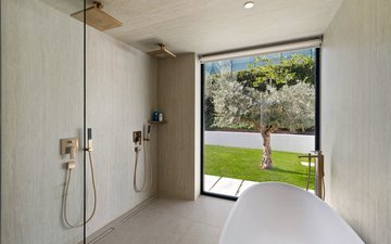 Property slide 16