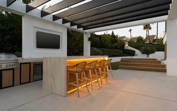 Property slide 17