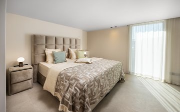 Property slide 18
