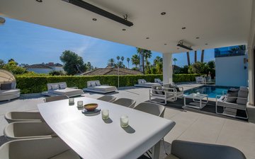 Property slide 18