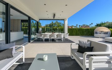 Property slide 20