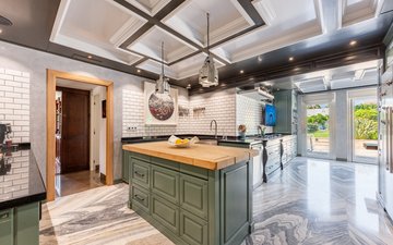 Property slide 18