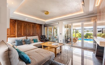 Property slide 19
