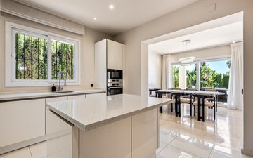 Property slide 14