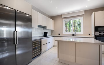 Property slide 15