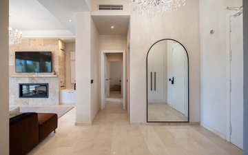 Property slide 16