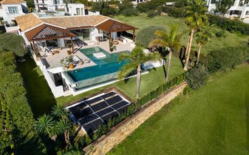 Property slide 17