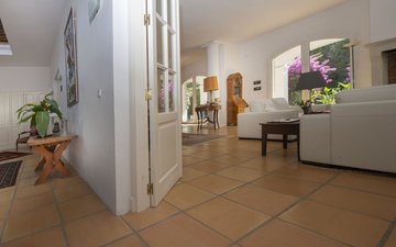 Property slide 18