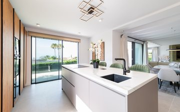 Property slide 14