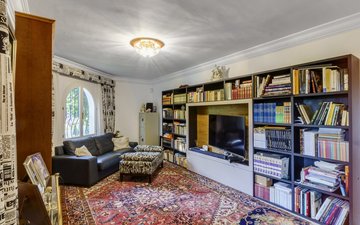Property slide 19