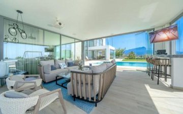 Property slide 9