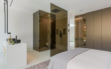 Property slide 16