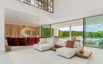 Property slide 19