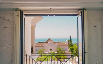 Property slide 16