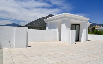 Property slide 18