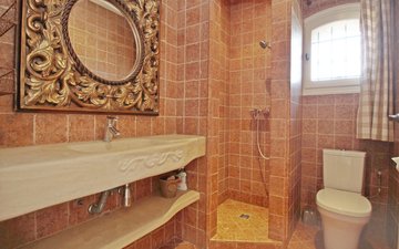 Property slide 10
