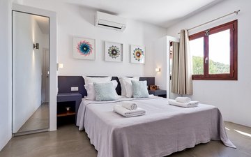 Property slide 18