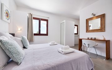 Property slide 19