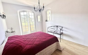 Property slide 4