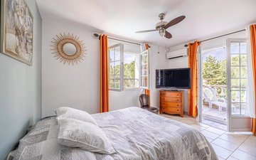 Property slide 10