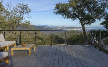 Property slide 4
