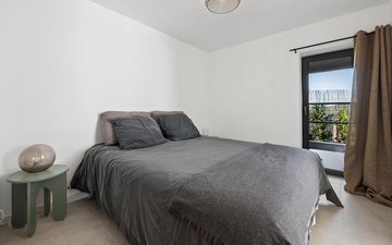 Property slide 5
